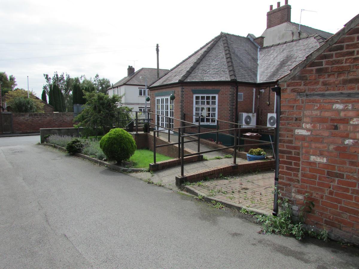Bed and Breakfast The Duke William Finningley Экстерьер фото